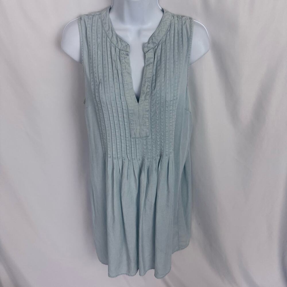Old Navy Light Blue Chambray Dress Size Medium